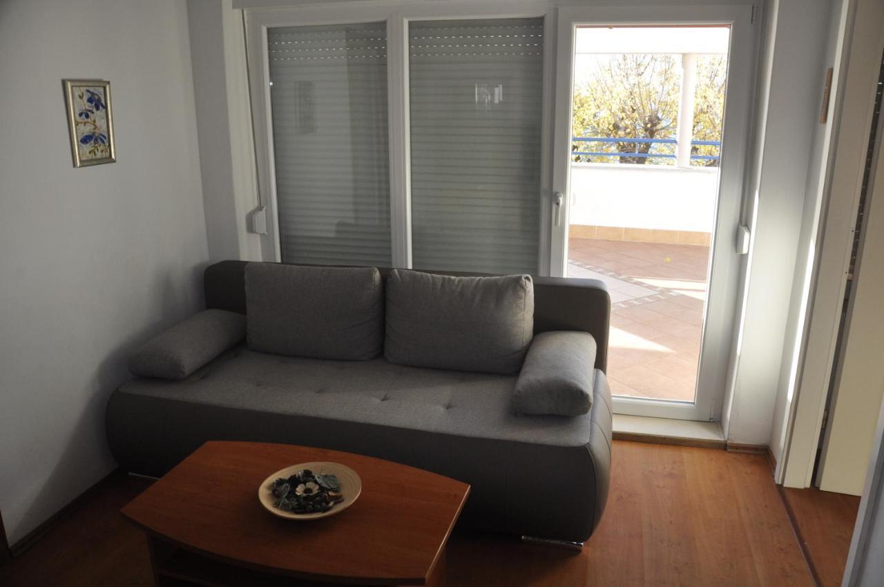 Apartment Katnic 1-2-3 Crikvenica Luaran gambar