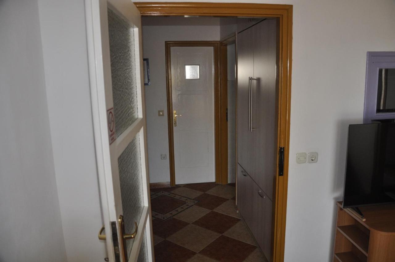 Apartment Katnic 1-2-3 Crikvenica Luaran gambar